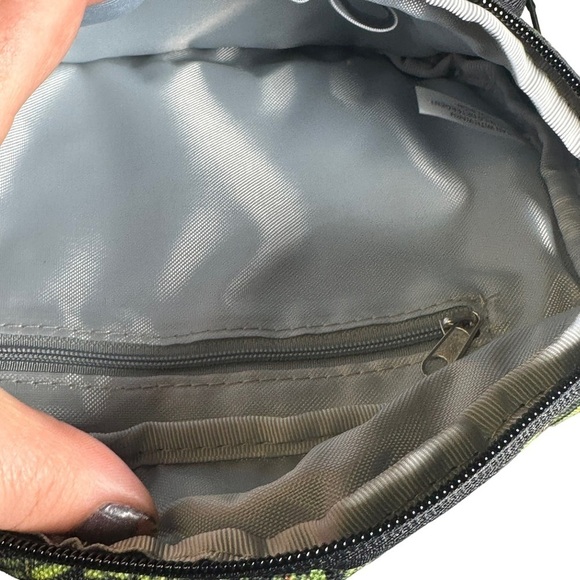 Emerald Harvest Chronic King Crossbody Bag Fanny Pack - Picture 12 of 13